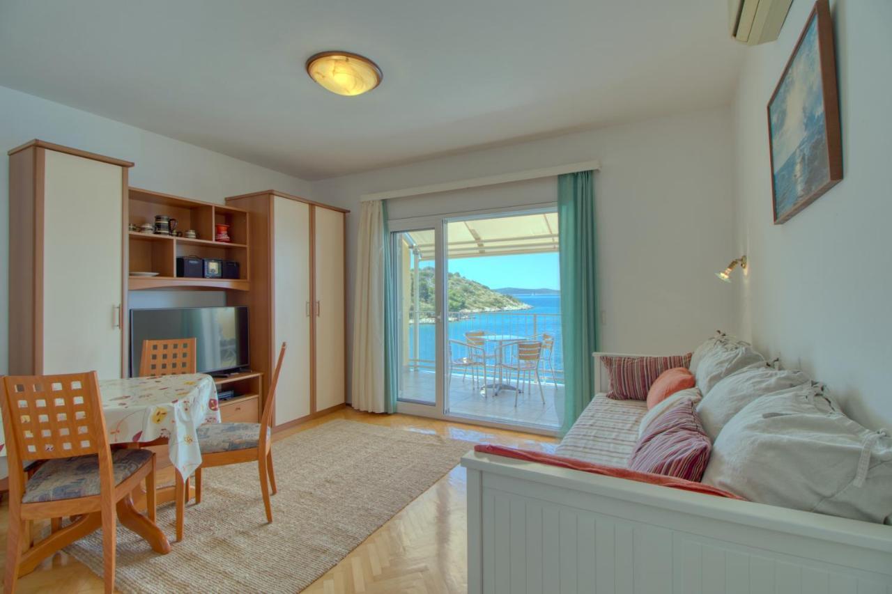 Apartments Podvorac Tribalj المظهر الخارجي الصورة
