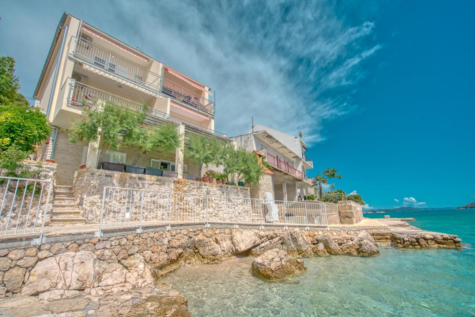 Apartments Podvorac Tribalj المظهر الخارجي الصورة